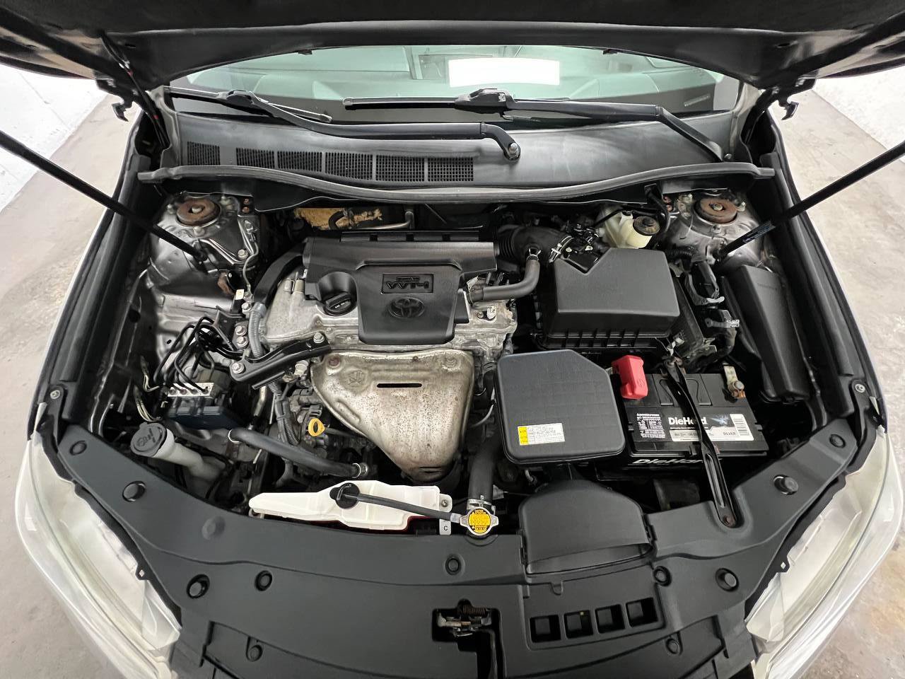 Used 2015 Toyota Camry XSE w/ Moonroof Package FWD image 26