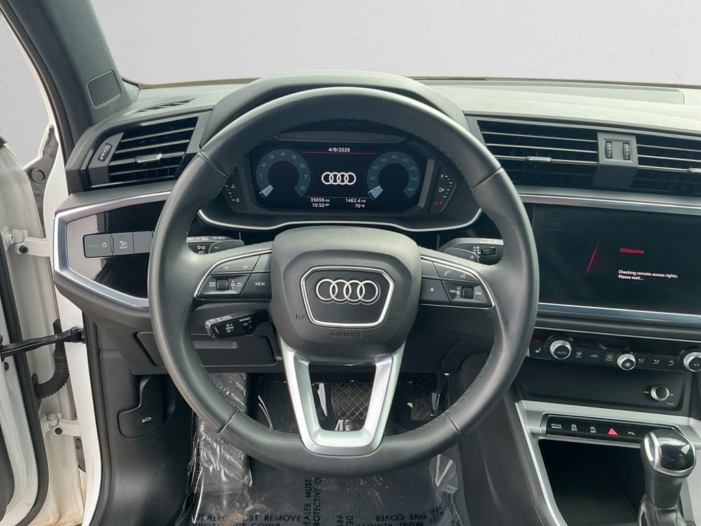 Used 2025 Audi Q3 2.0T Premium image 12