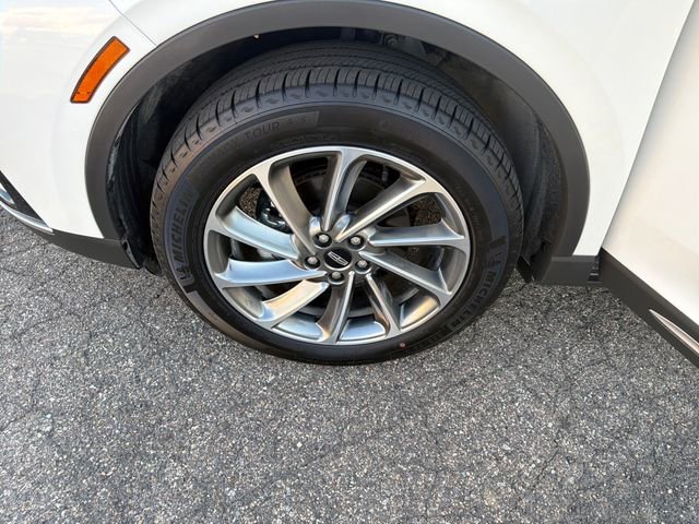 Certified 2024 Lincoln Corsair AWD w/ Equipment Group 101A image 31