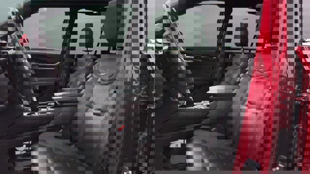 Used 2024 Cadillac XT6 Premium Luxury w/ Technology Package image 19