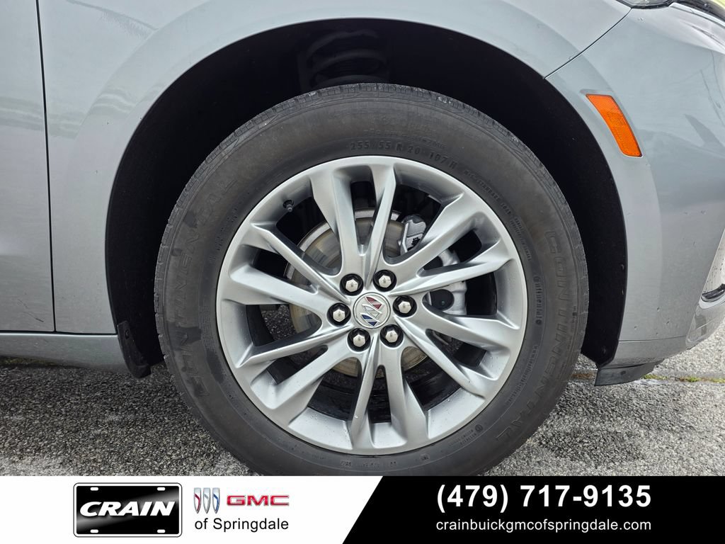 Used 2023 Buick Enclave Avenir w/ Avenir Technology Package AWD/4WD image 30