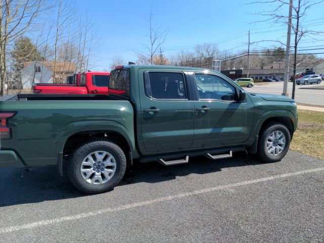 Used 2022 Nissan Frontier SV AWD/4WD image 4