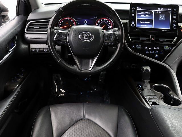 Used 2023 Toyota Camry XSE image 14