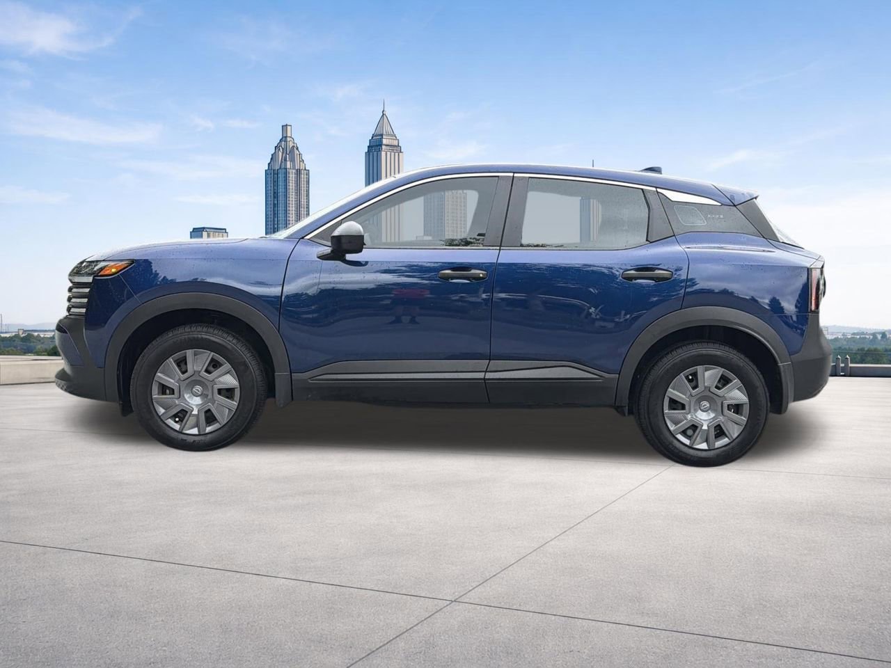Used 2025 Nissan Kicks S FWD image 19