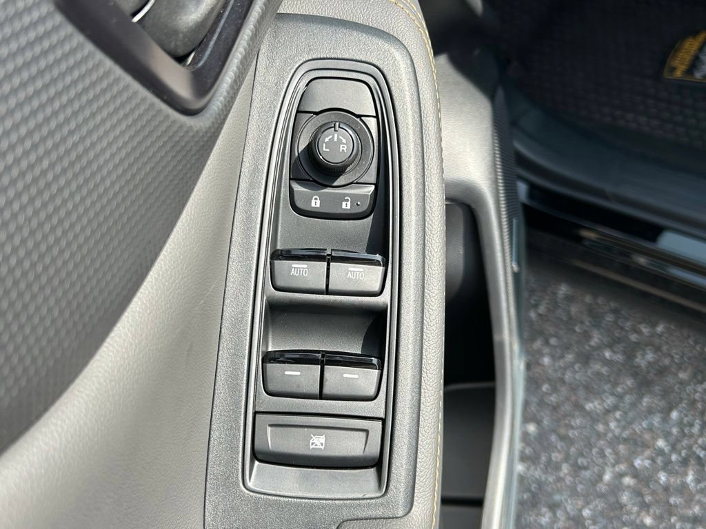 Used 2025 Subaru Forester Wilderness AWD/4WD image 16