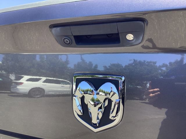 Used 2017 RAM 1500 Express RWD image 26