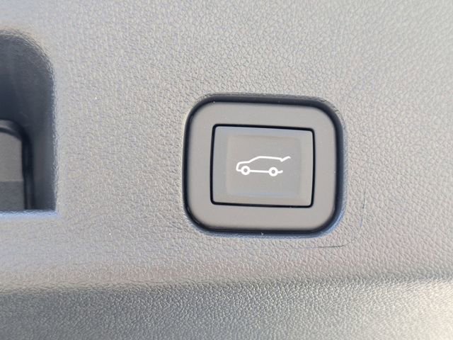 New 2026 Chevrolet Traverse High Country image 34