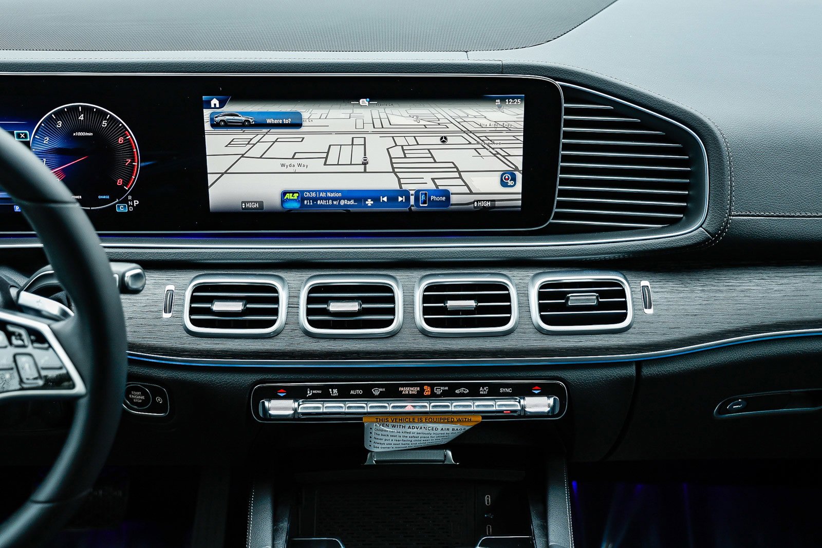 New 2026 Mercedes-Benz GLE 450 4MATIC Coupe image 11