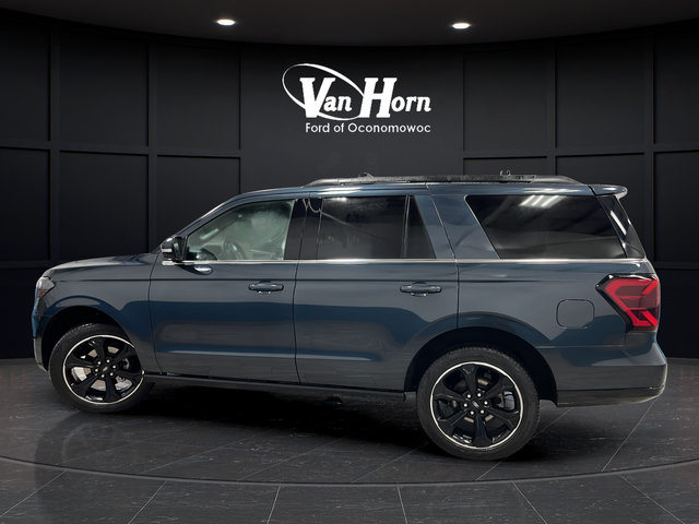Used 2024 Ford Expedition Limited AWD/4WD image 4