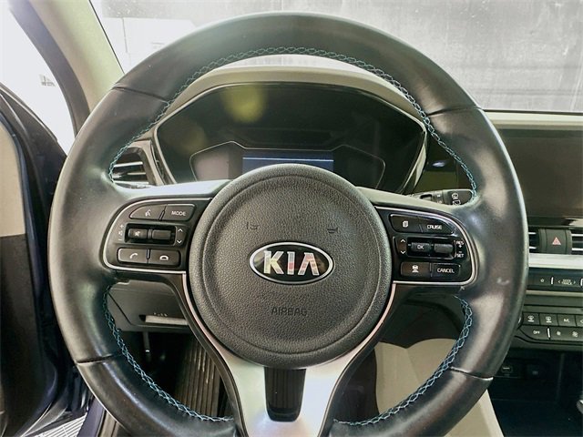 Used 2021 Kia Niro Touring image 11