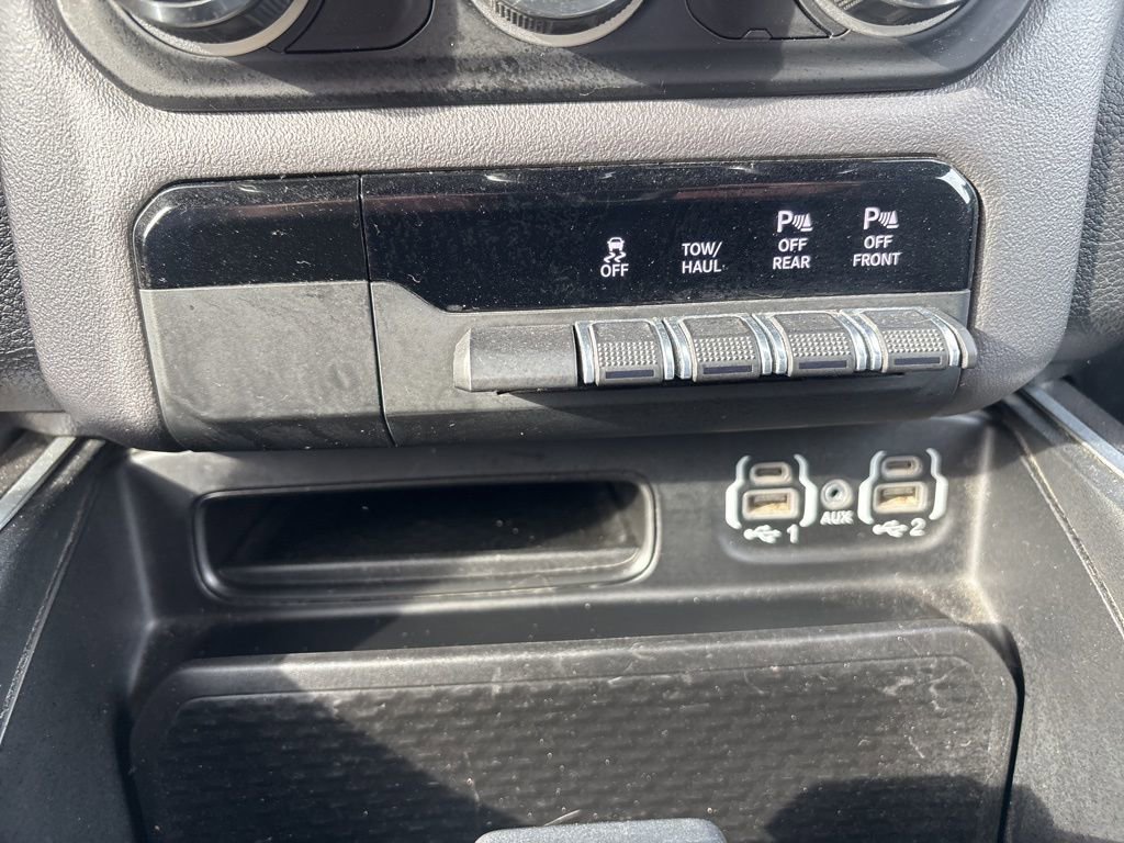 Used 2022 RAM 1500 Big Horn image 30