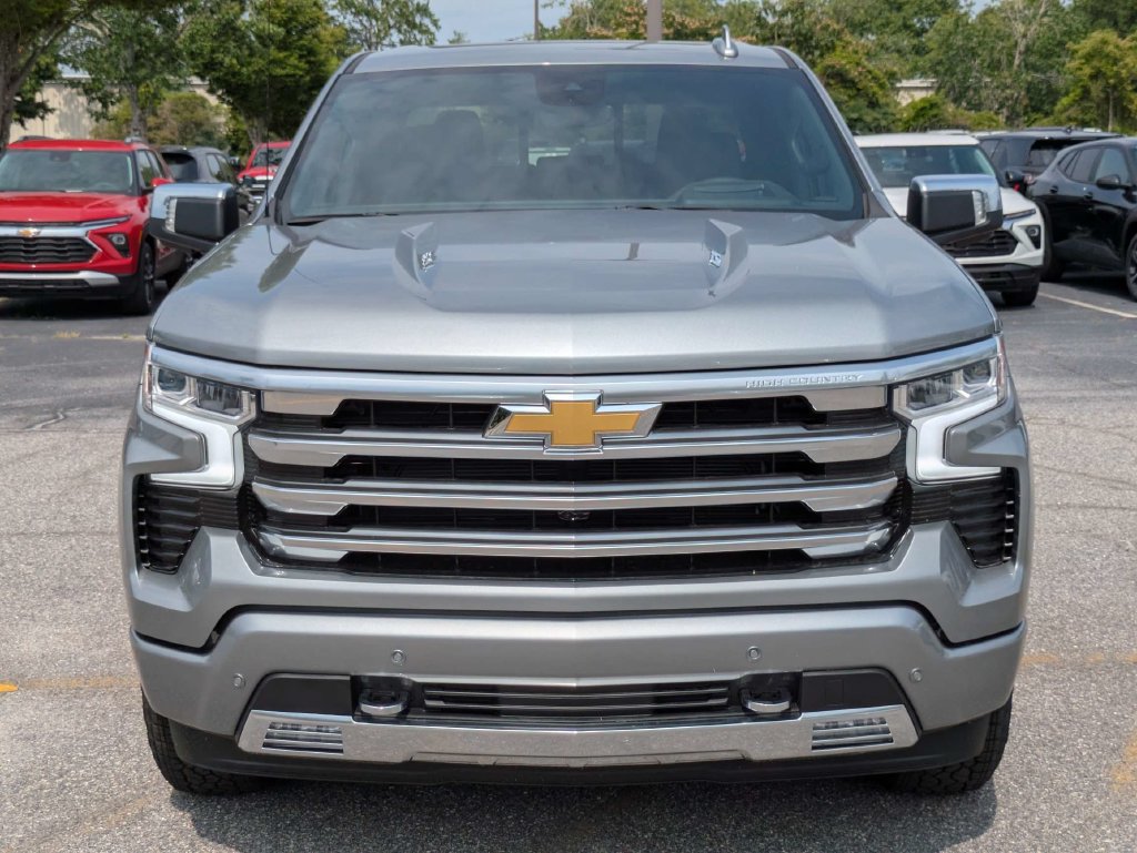 New 2026 Chevrolet Silverado 1500 High Country w/ Technology Package AWD/4WD image 9