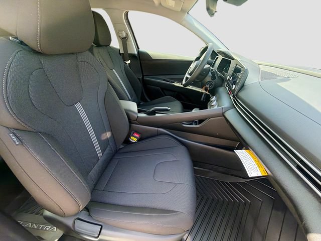 New 2026 Hyundai Elantra SE FWD image 27