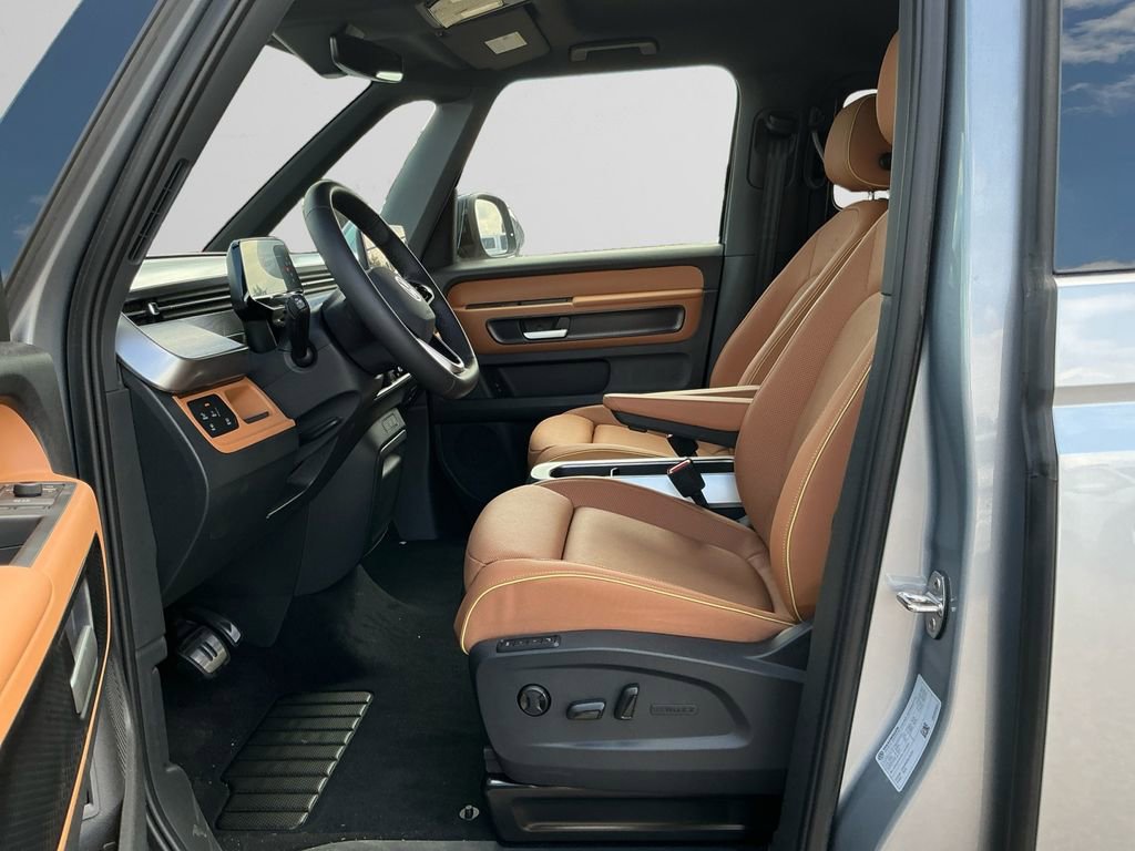 New 2025 Volkswagen ID. Buzz Pro S image 9