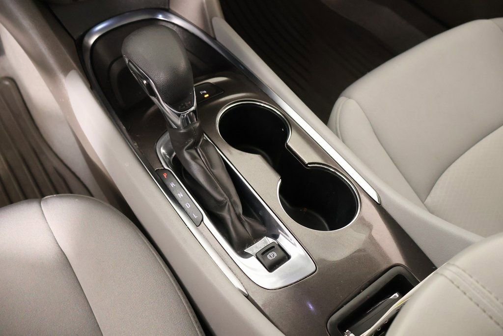 Used 2024 Chevrolet Malibu LT image 8