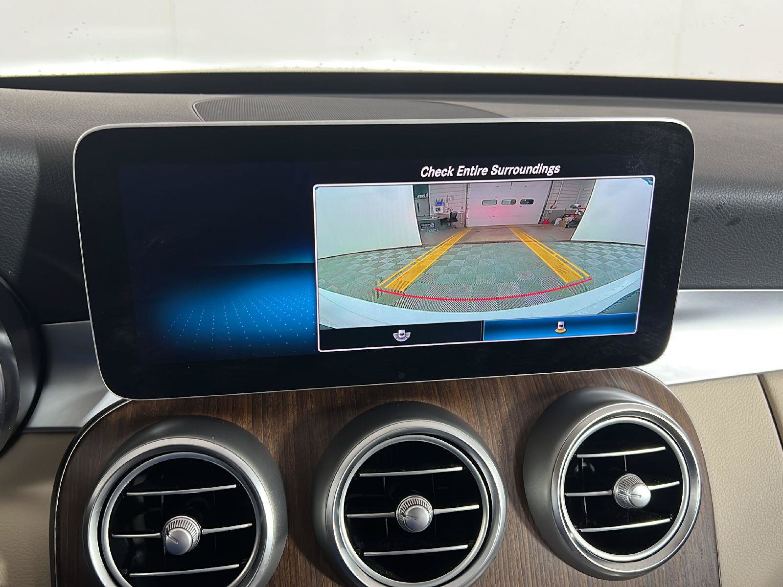 Used 2019 Mercedes-Benz C 300 4MATIC Sedan image 8