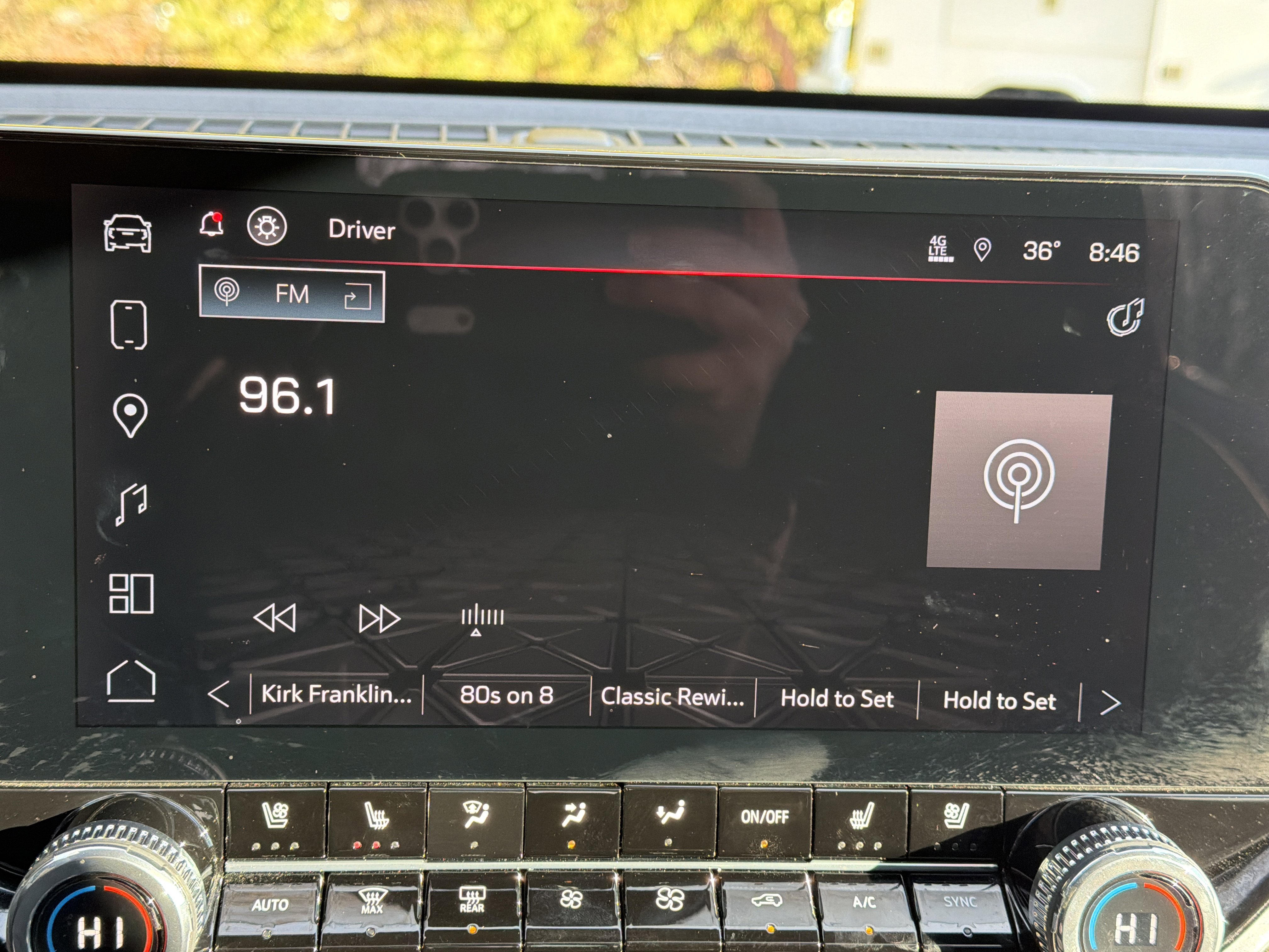 Used 2024 GMC Canyon Denali AWD/4WD image 23