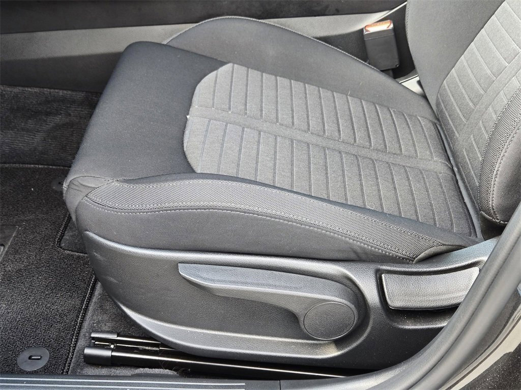 New 2025 Kia K5 LXS image 27