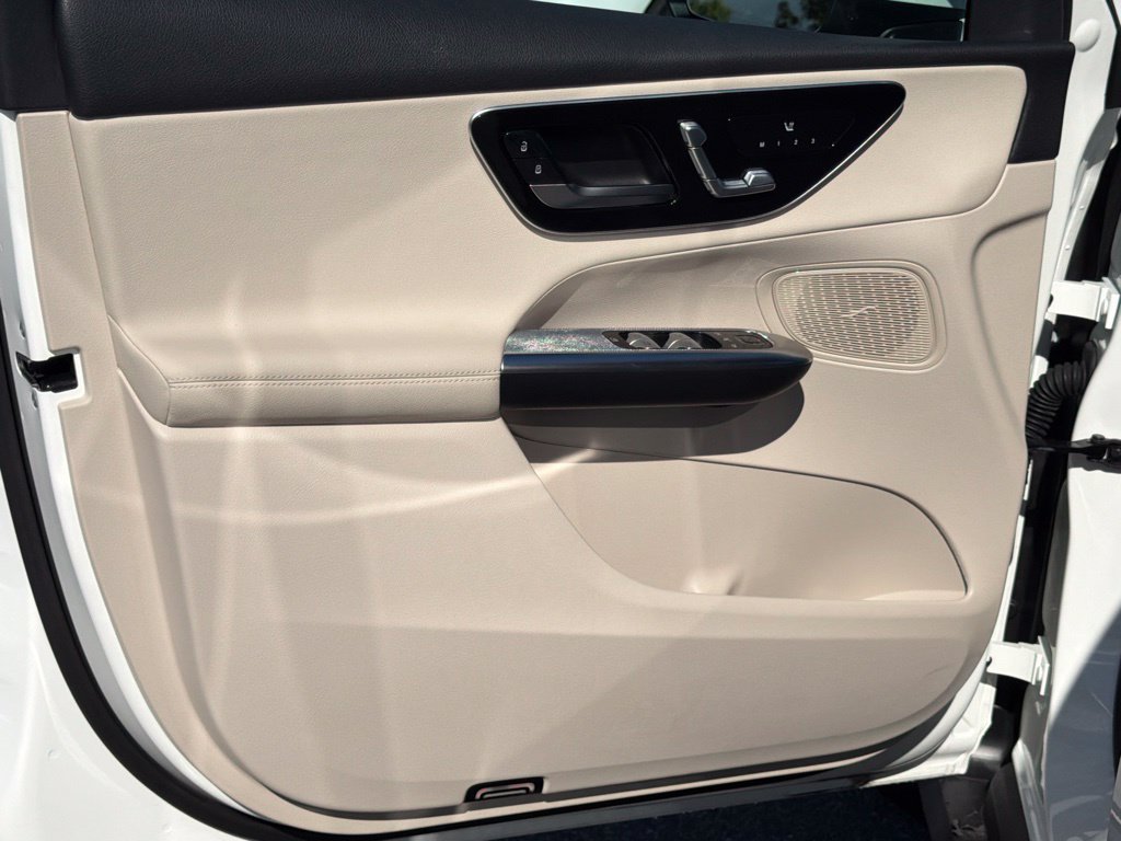 Certified 2026 Mercedes-Benz GLC 300 image 19