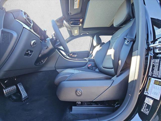 Certified 2026 Mercedes-Benz GLC 300 image 4