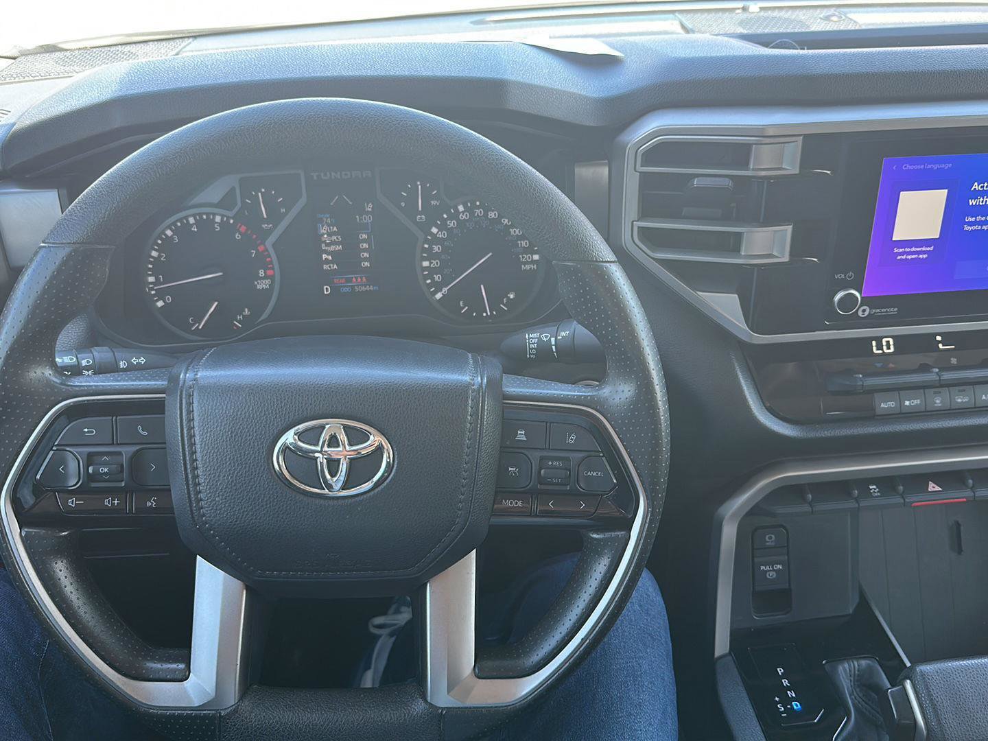 Used 2023 Toyota Tundra SR5 w/ SR5 Convenience Package AWD/4WD image 16
