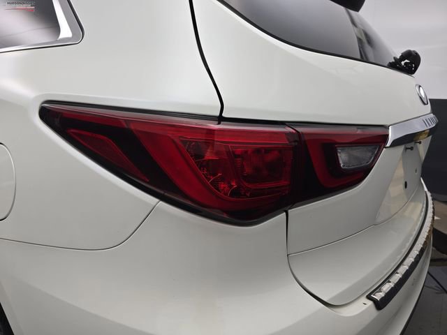 Used 2018 INFINITI QX60 Luxe w/ Deluxe Technology Package image 18