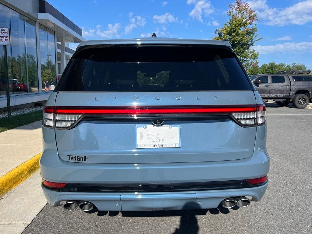 Used 2026 Lincoln Aviator AWD image 7