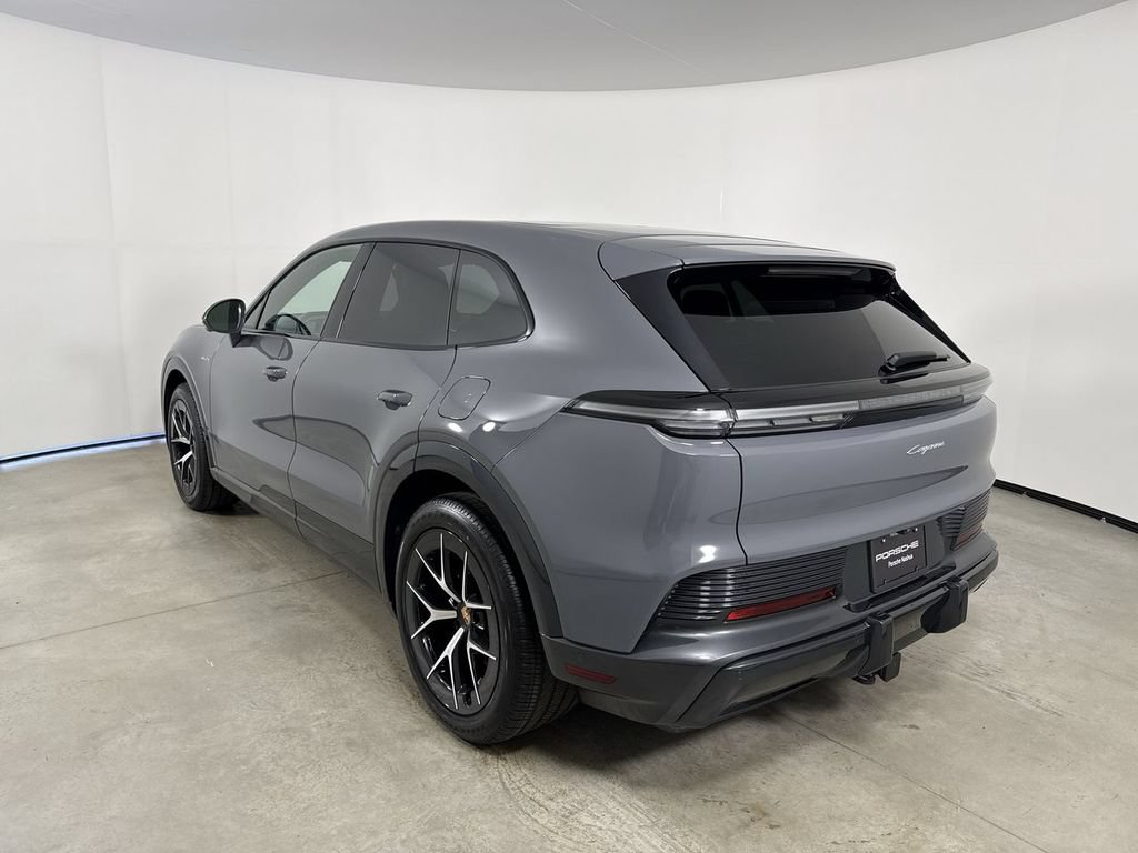 New 2026 Porsche Cayenne Electric AWD/4WD image 3