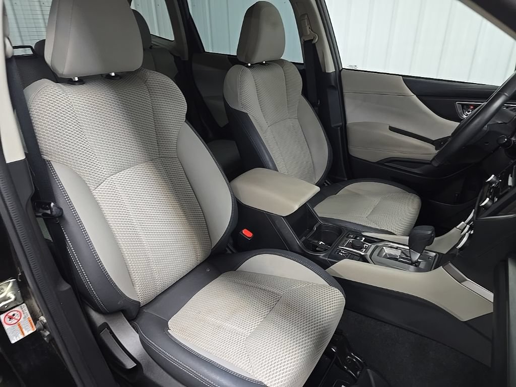 Used 2020 Subaru Forester Premium AWD/4WD image 15