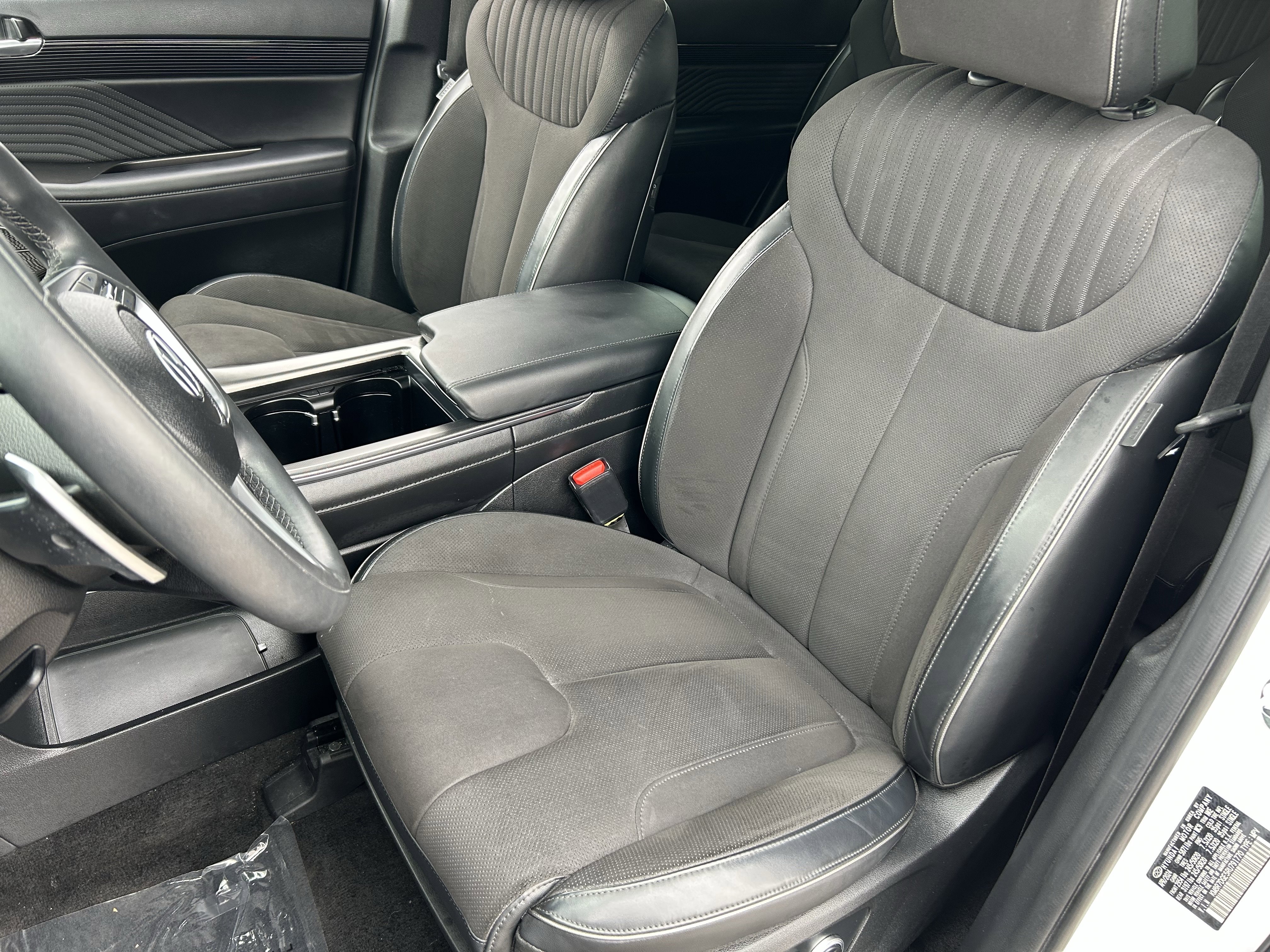 Used 2024 Hyundai Palisade Calligraphy image 22
