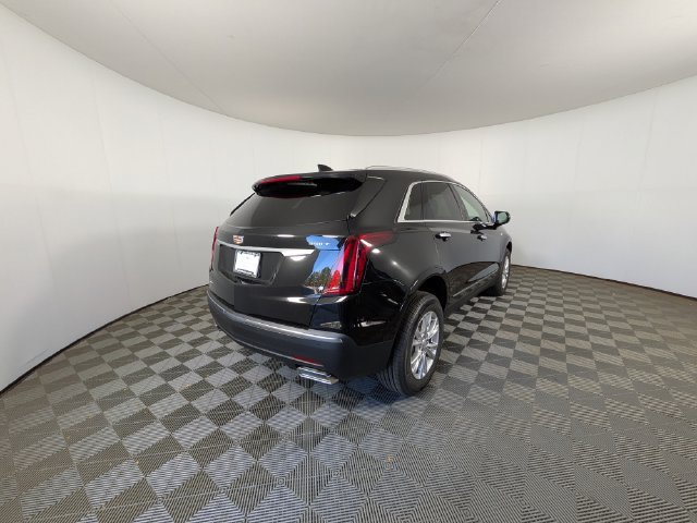 New 2026 Cadillac XT5 Luxury w/ LPO, Floor Liner Package AWD/4WD image 3