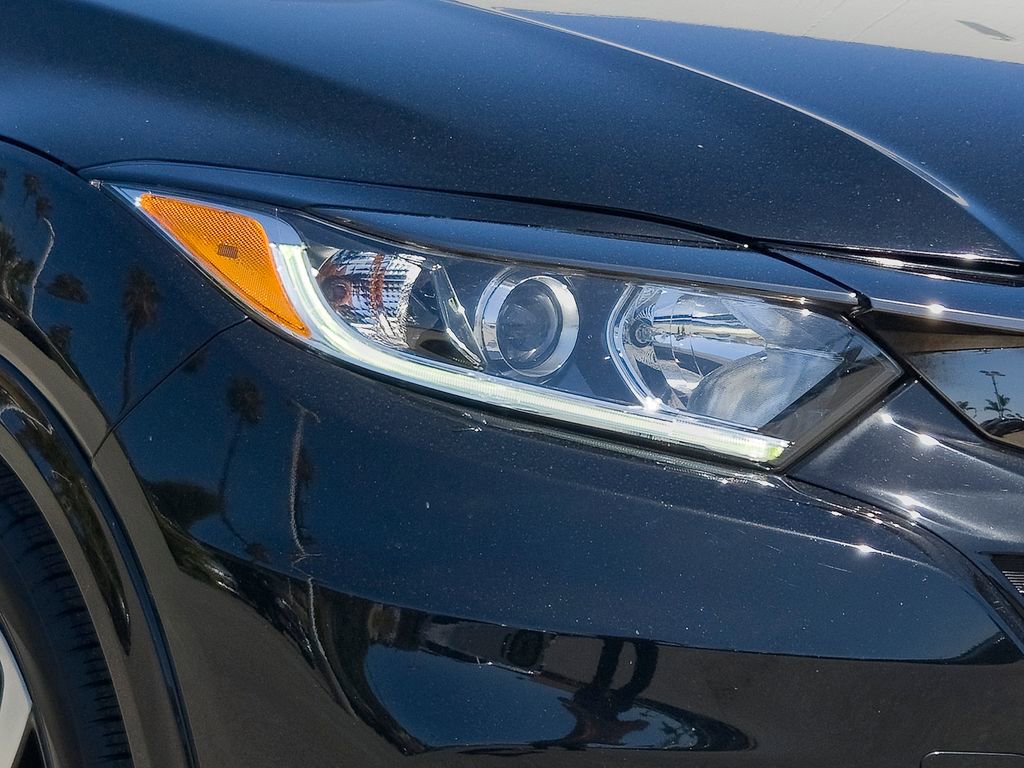 Used 2019 Honda HR-V Sport image 6