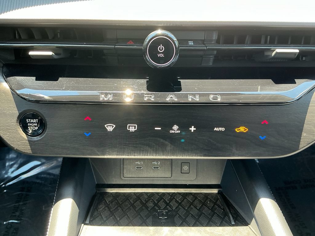 Used 2025 Nissan Murano SV AWD/4WD image 22