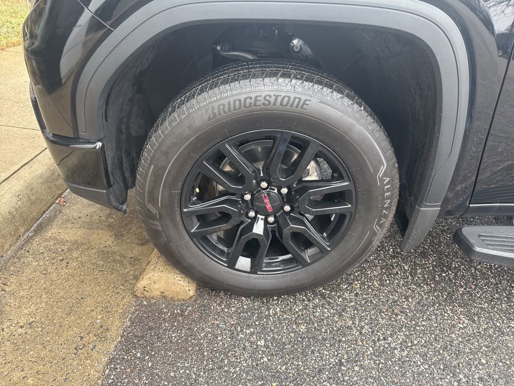 Used 2025 GMC Sierra 1500 Elevation w/ Elevation Premium Package image 10