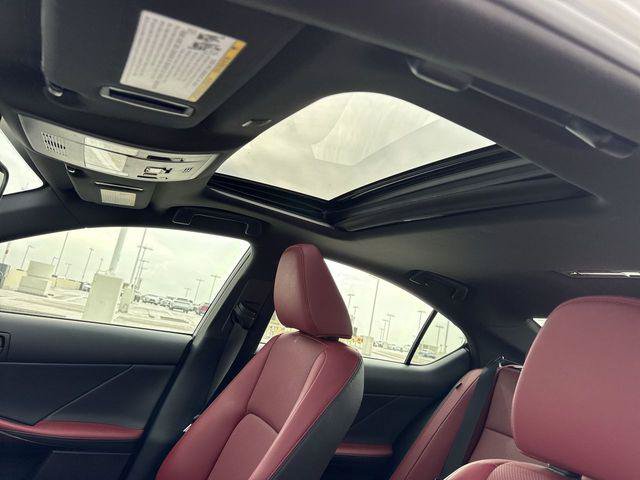 Certified 2025 Lexus IS 350 F Sport w/ Accessory Package 2 RWD image 22