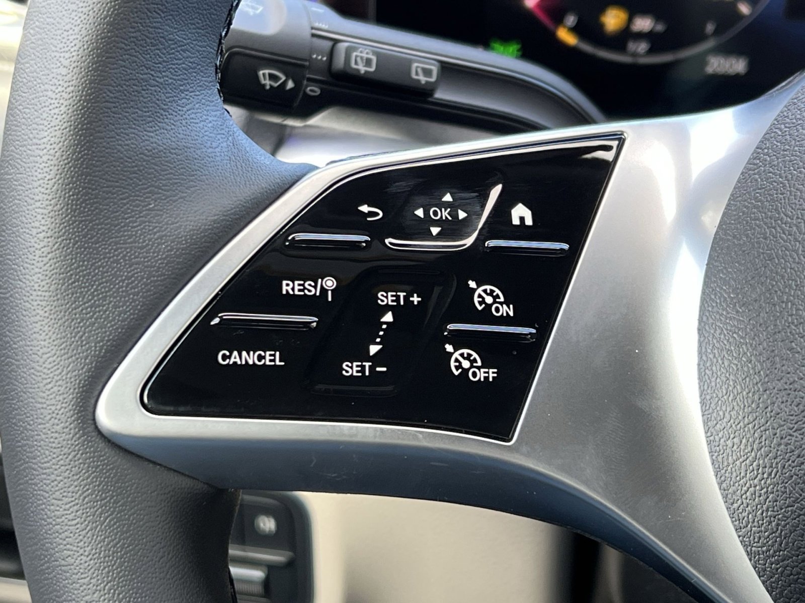 New 2026 Mercedes-Benz GLB 250 GLB 250 image 30