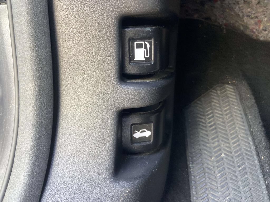 Used 2022 Honda CR-V EX-L image 28