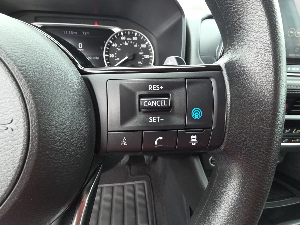 Used 2021 Nissan Rogue SV AWD/4WD image 19