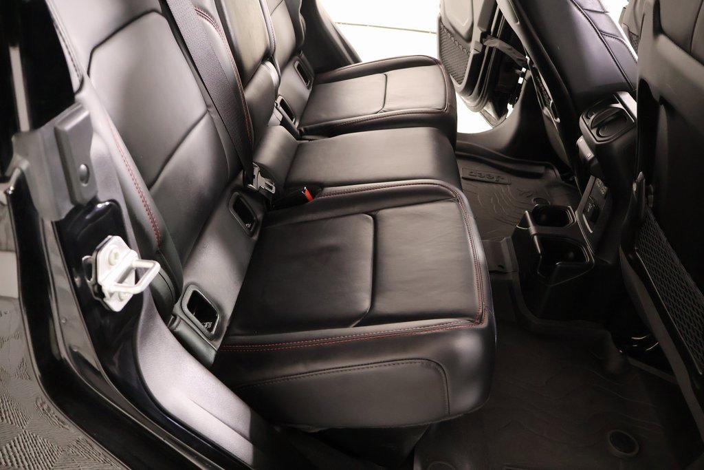 Used 2024 Jeep Gladiator Rubicon image 15