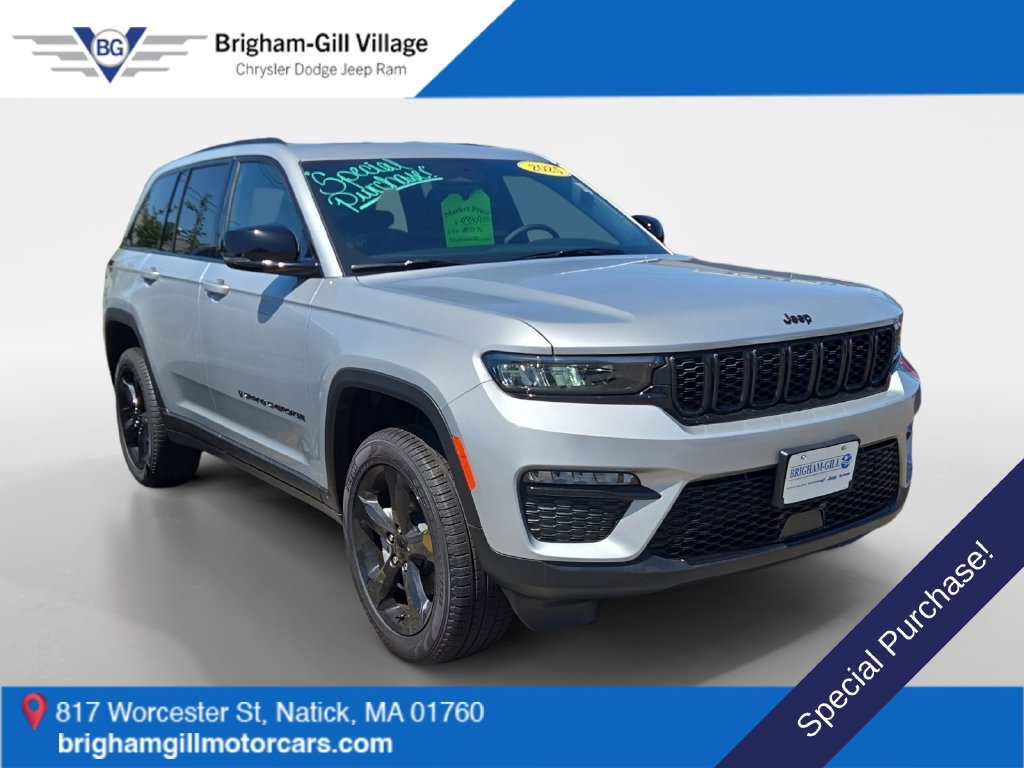 Used 2025 Jeep Grand Cherokee Limited w/ Black Appearance Package