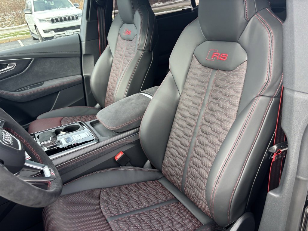 New 2026 Audi RS Q8 performance image 5