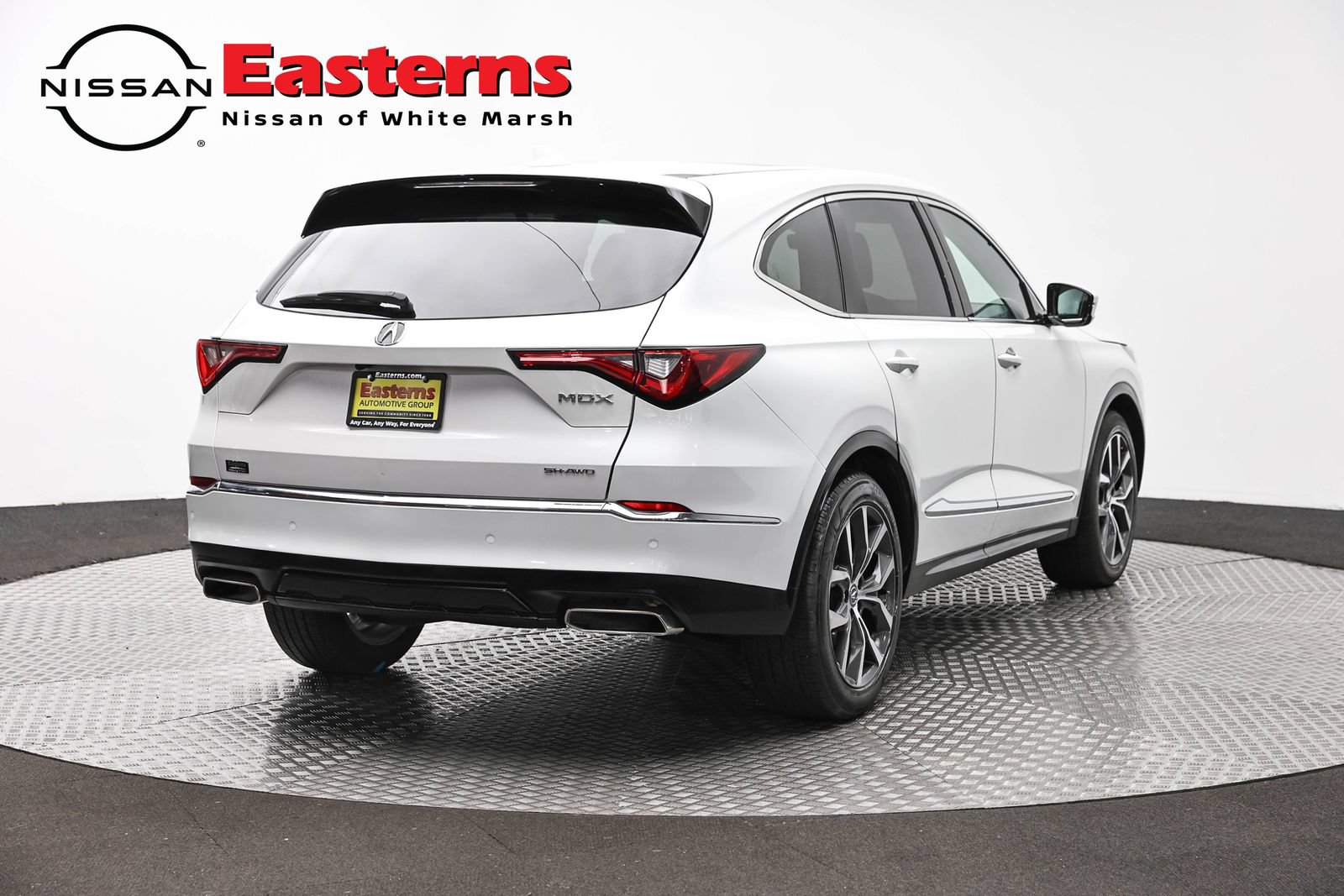 Used 2024 Acura MDX SH-AWD w/ Technology Package image 5