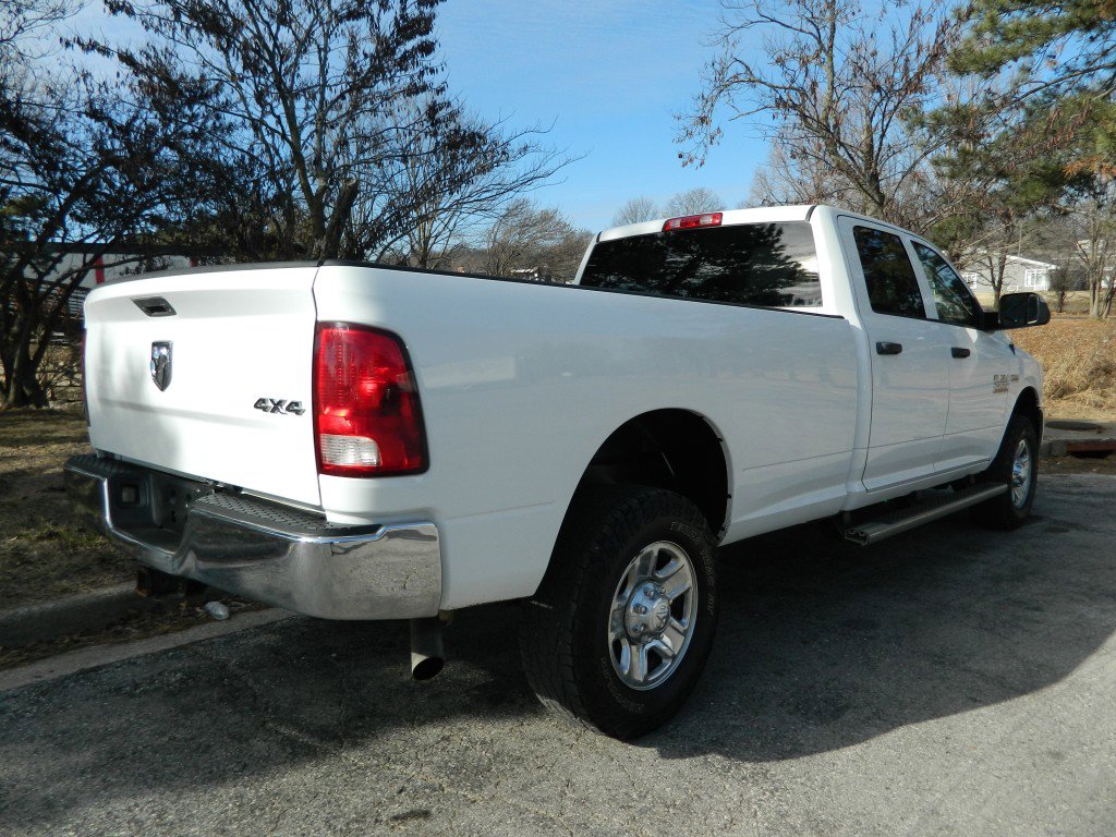 Used 2018 RAM 2500 Tradesman w/ Chrome Appearance Group image 7