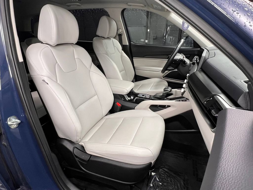 Used 2025 Kia Telluride S AWD/4WD image 7