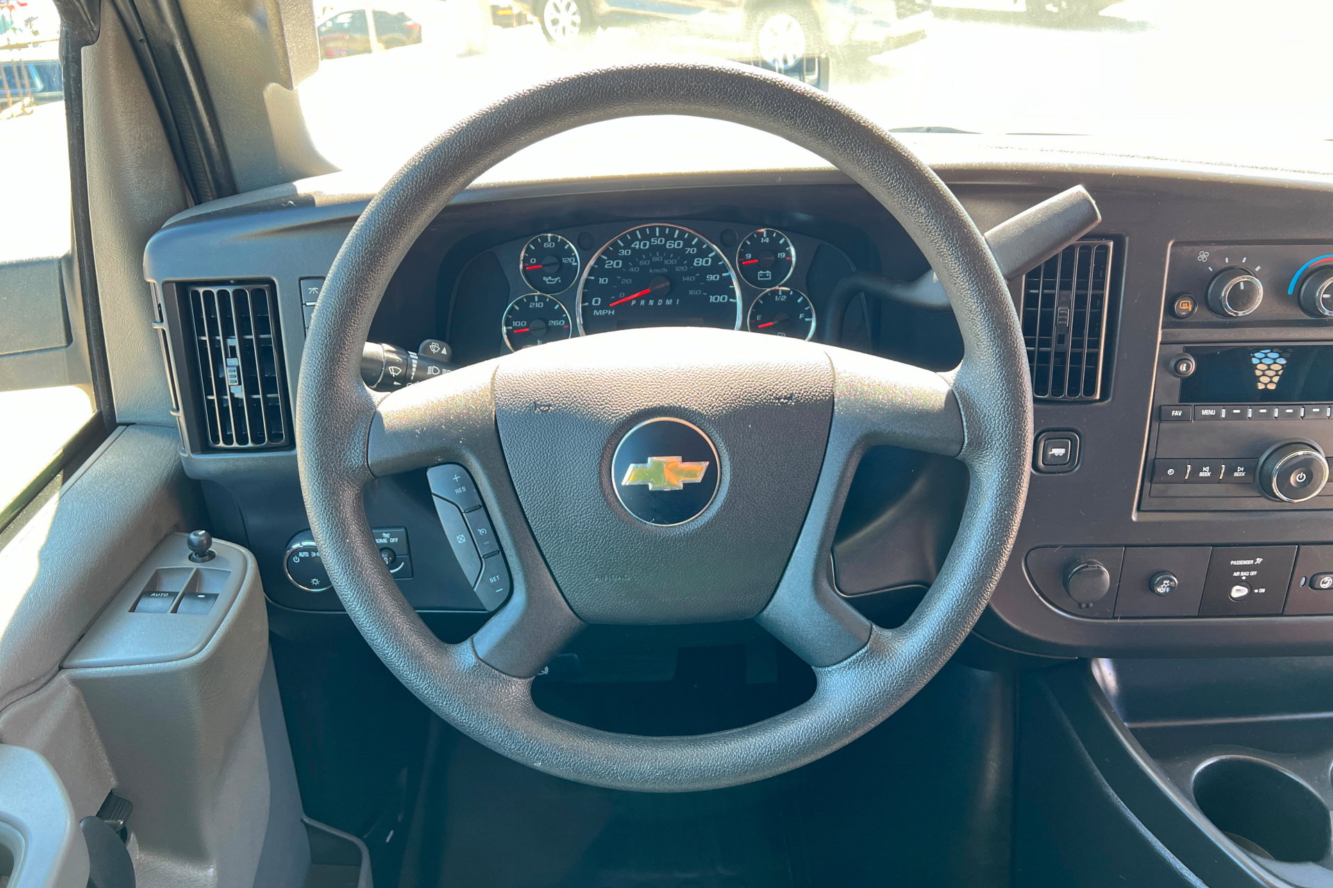 Used 2024 Chevrolet Express 2500 w/ Driver Convenience Package image 10