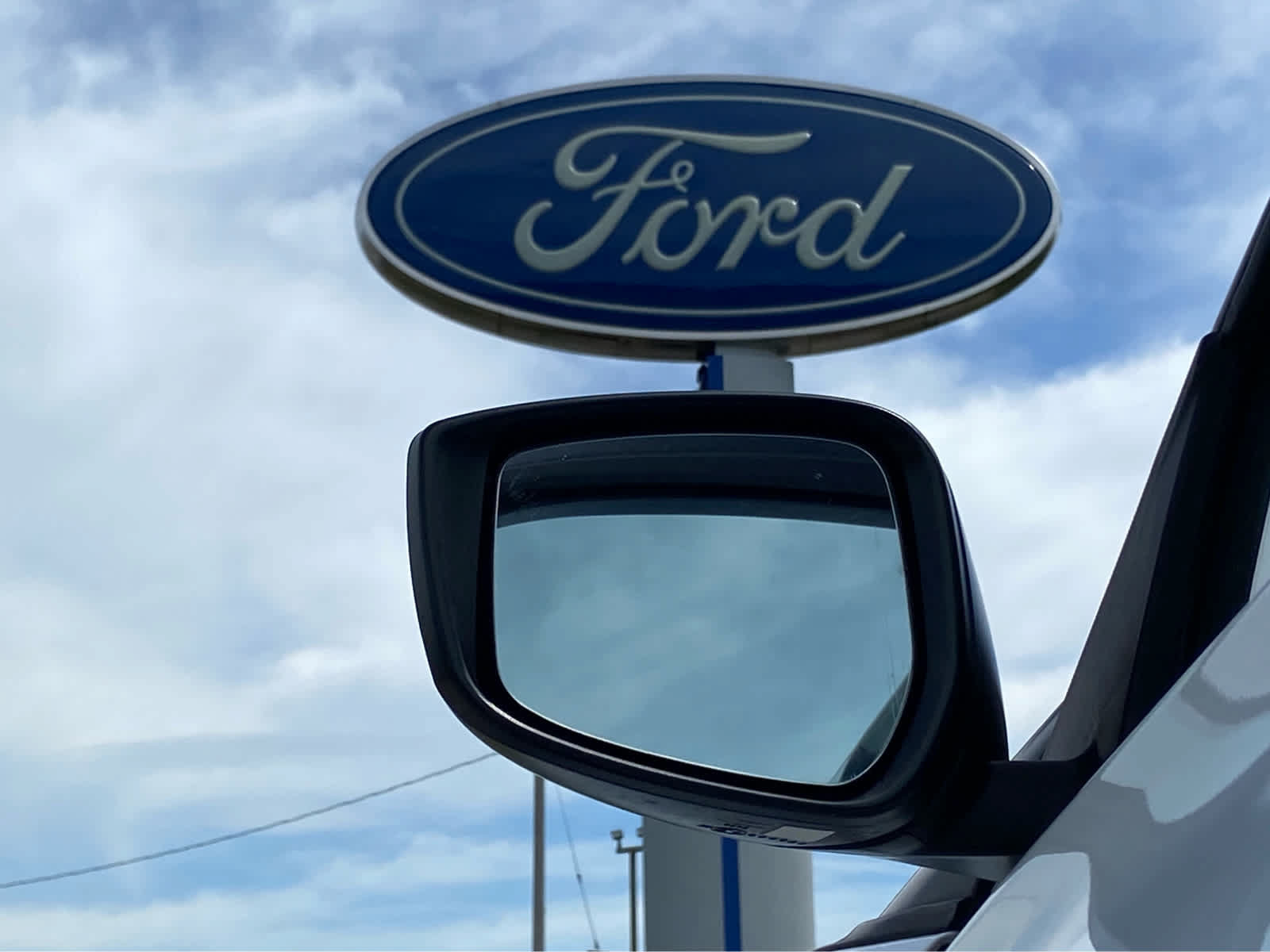 Used 2025 Nissan Kicks Play S FWD image 30