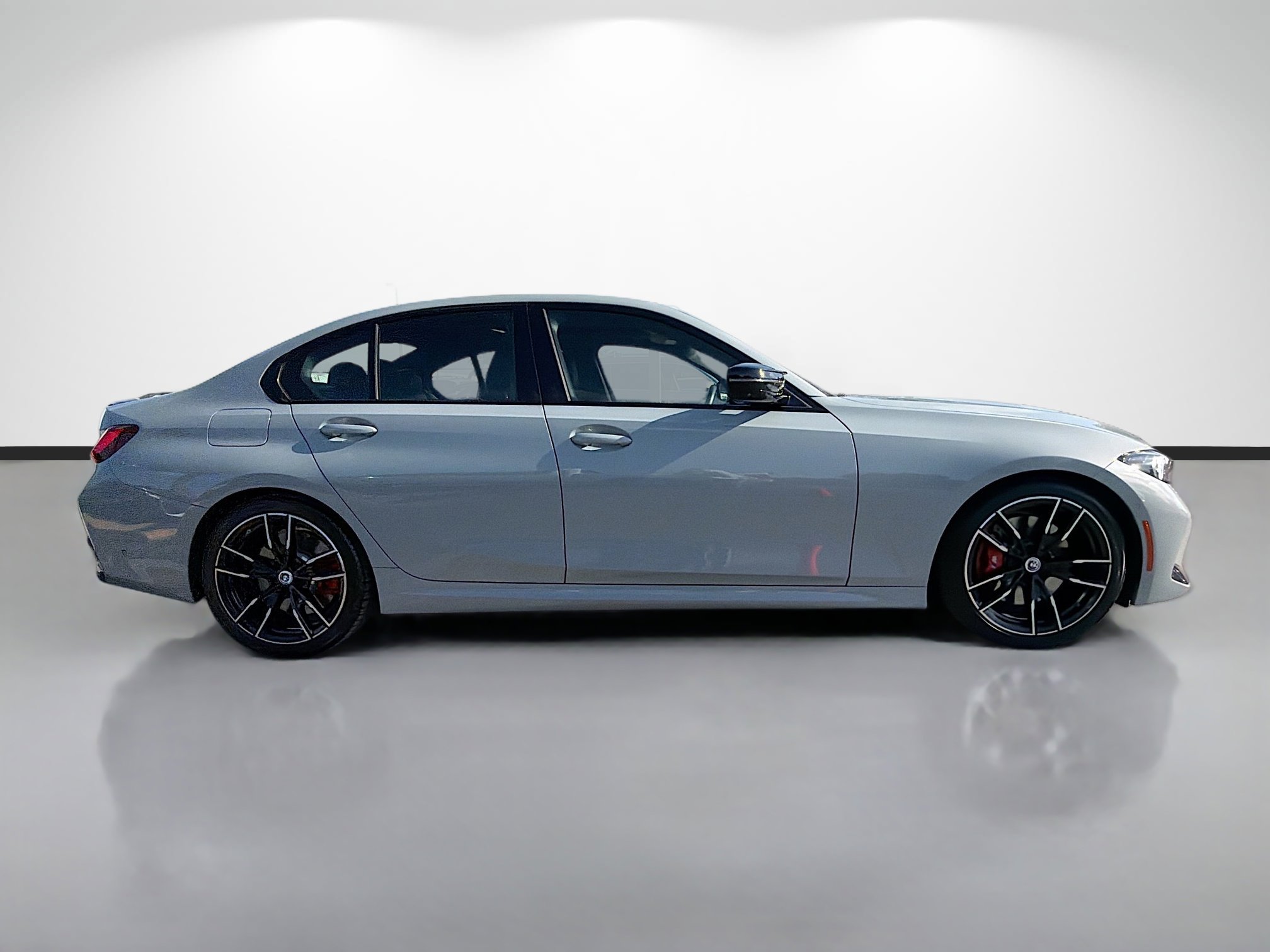 Used 2023 BMW M340i w/ Shadowloine Package RWD image 2