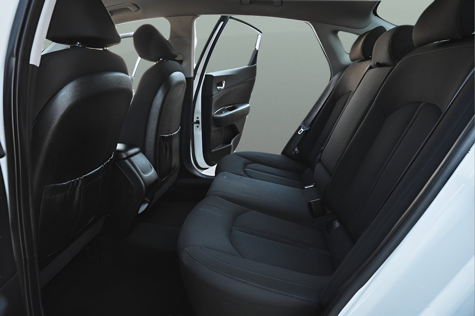 Used 2017 Kia Optima LX image 12