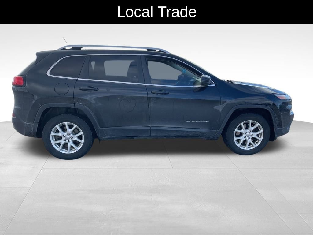 Used 2015 Jeep Cherokee Latitude w/ Cold Weather Group image 8