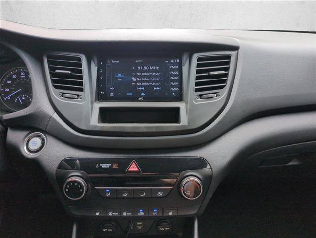 Used 2017 Hyundai Tucson Sport FWD image 14